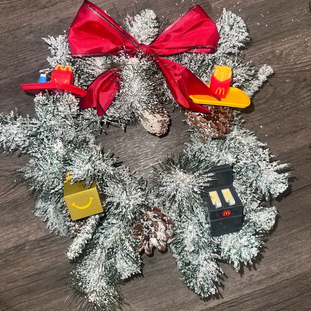 NWT McDonald’s ornaments Inspired 12in Christmas Wreath